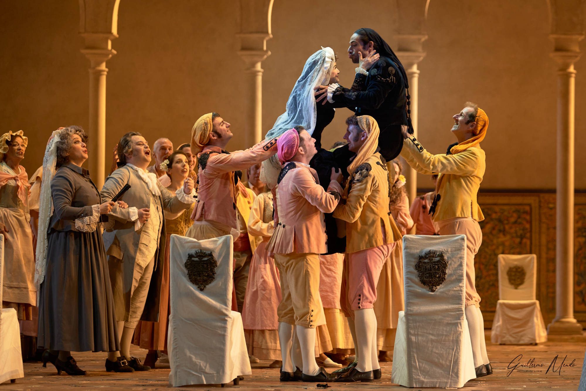 4423 2080 2000x1334 1